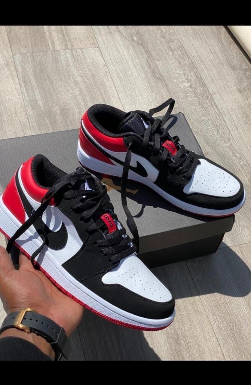 Nike - Dunk Jordan Red And Black