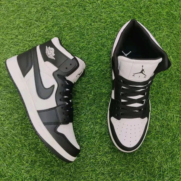 Nike - Jordan High "Panda"