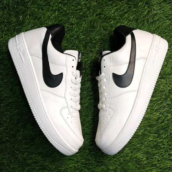 Nike - Air Force "White Black"