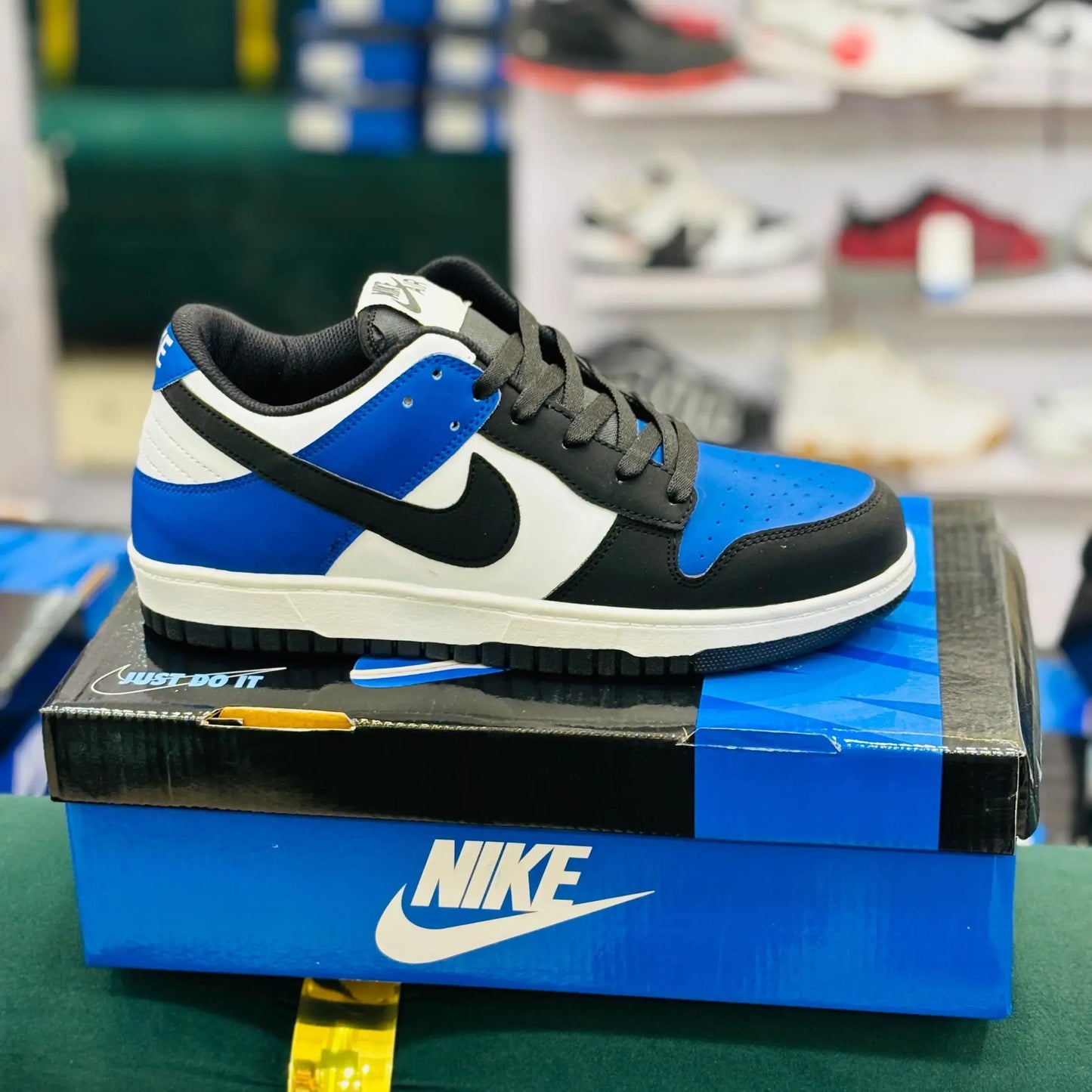 Nike - Dunk Royal Blue