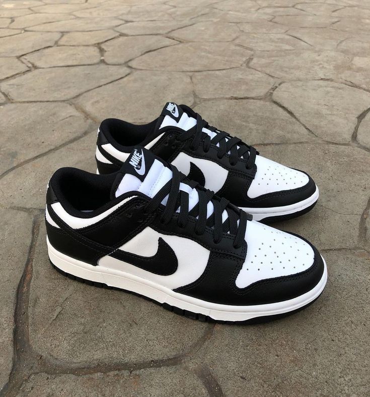 Nike - Dunk Panda