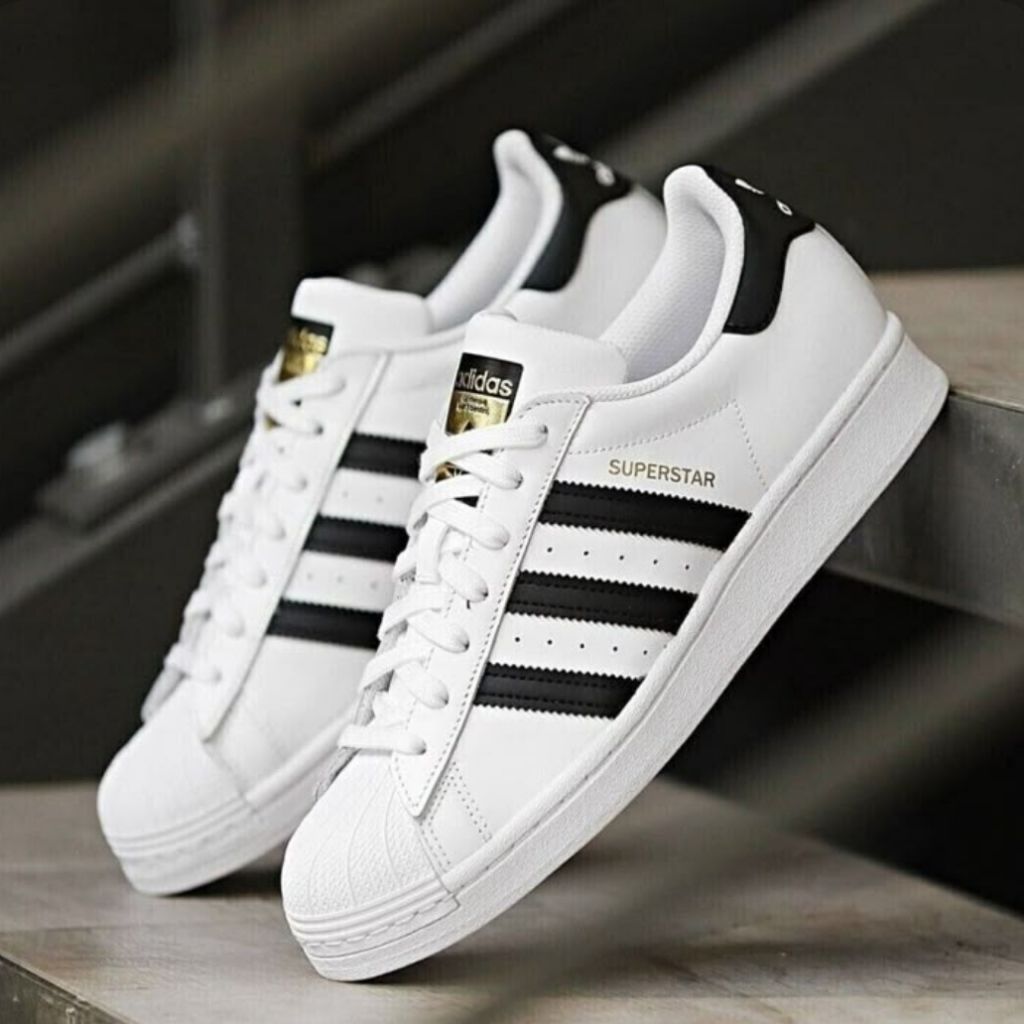 Adidas - Superstar White