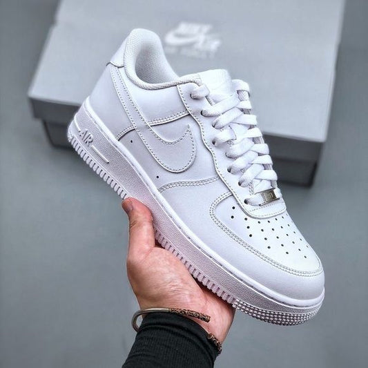 Nike - AF1 Triple White